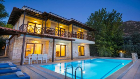 Kalkan 6 Bedroom Villa 7299